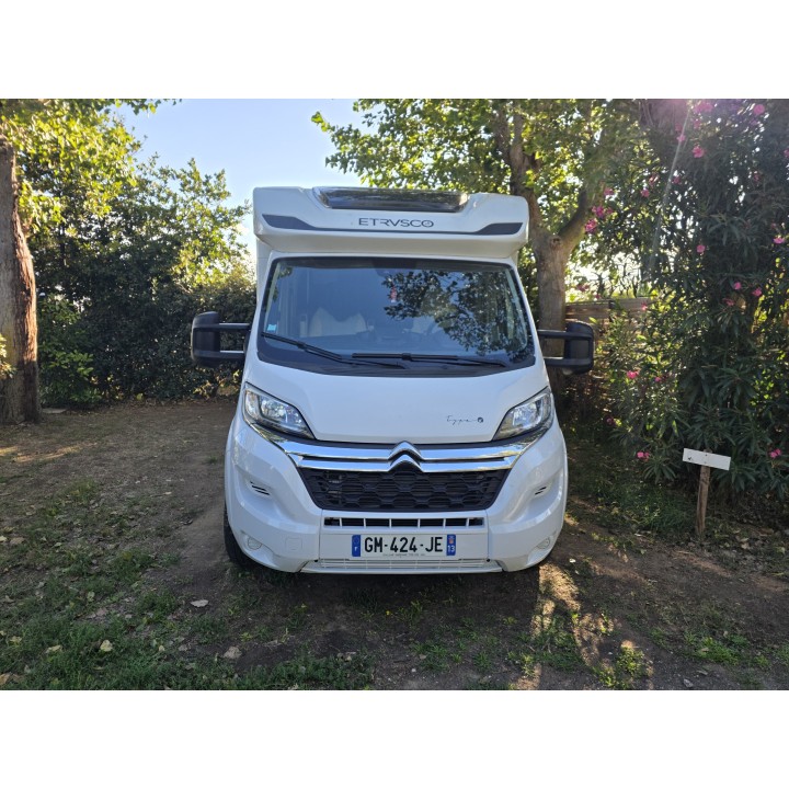 Etrusco T 7400 QBC d'occasion état neuf